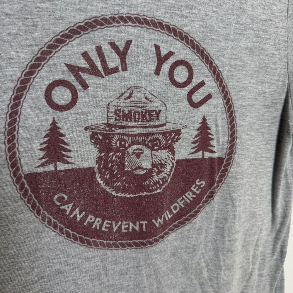 Smokey Bear Only You Can Prevent Wildfires T-Shirt Graphic Tee Womens M Vintage